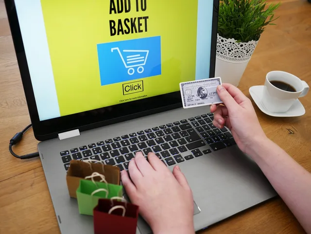 online shopping, credit card, online, payment, credit, shopping, banking, money, e commerce, to buy, business, account, bank, commerce, online shopping, online shopping, online shopping, online shopping, online shopping, credit card. När gäller distansavtalslagen vid försäljning till konsument?